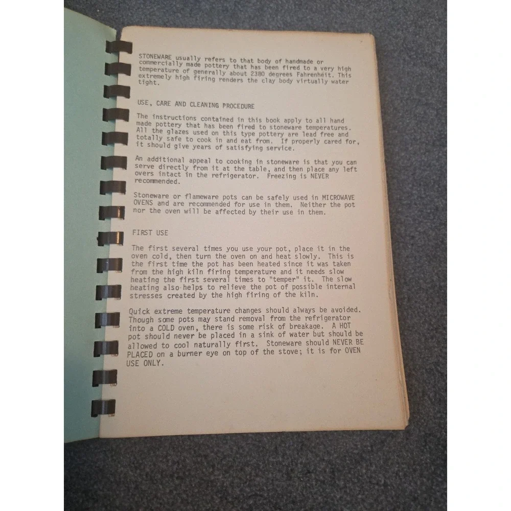 Clay Pot Cooking Vintage Spiral Cookbook Shirley‎ Gobble Winston-Salem NC